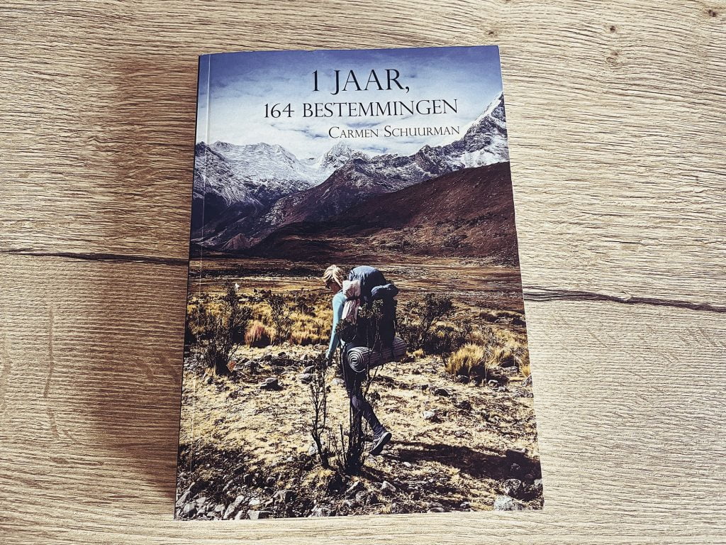 Boek cover: 1 jaar 164 bestemmingen